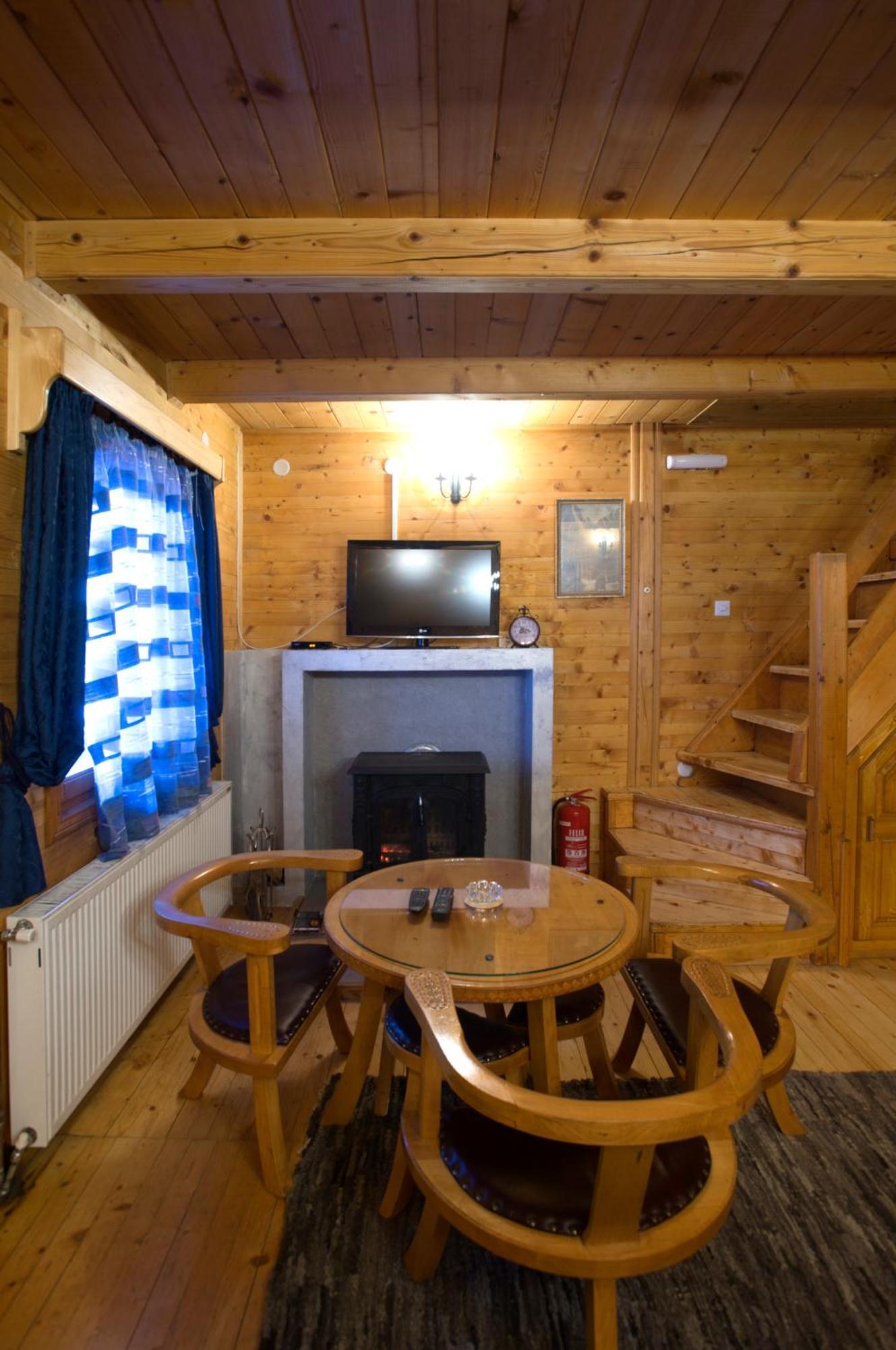 Brvnara Bjelasica Kolasin Luaran gambar